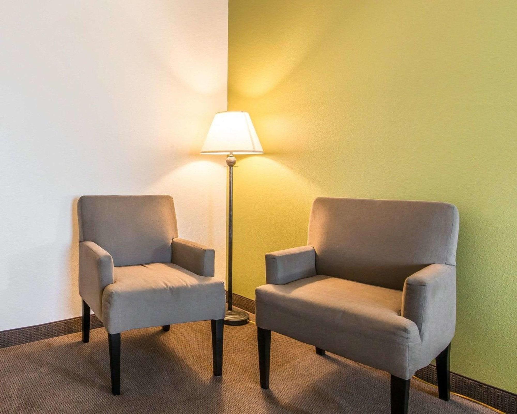 Sleep Inn & Suites Winchester Bagian luar foto