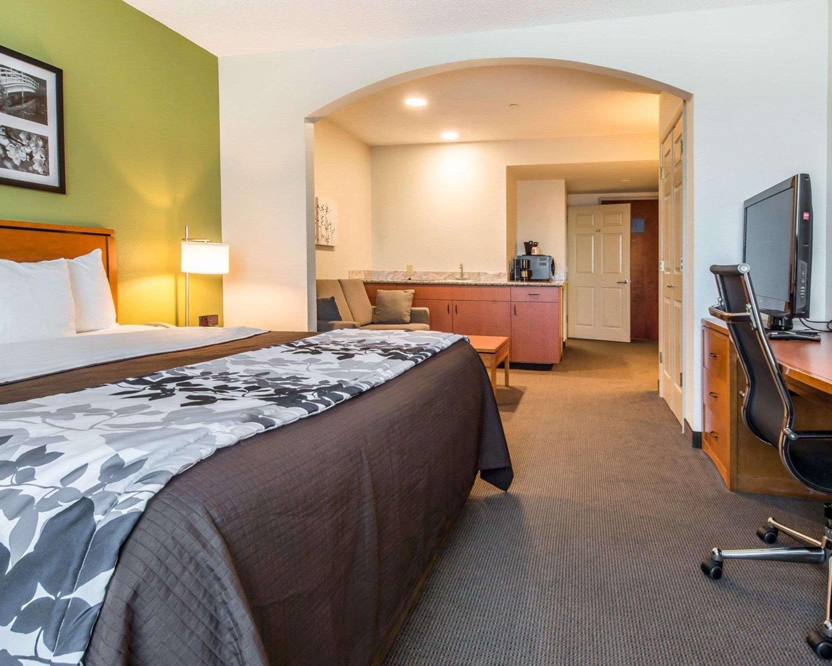 Sleep Inn & Suites Winchester Bagian luar foto
