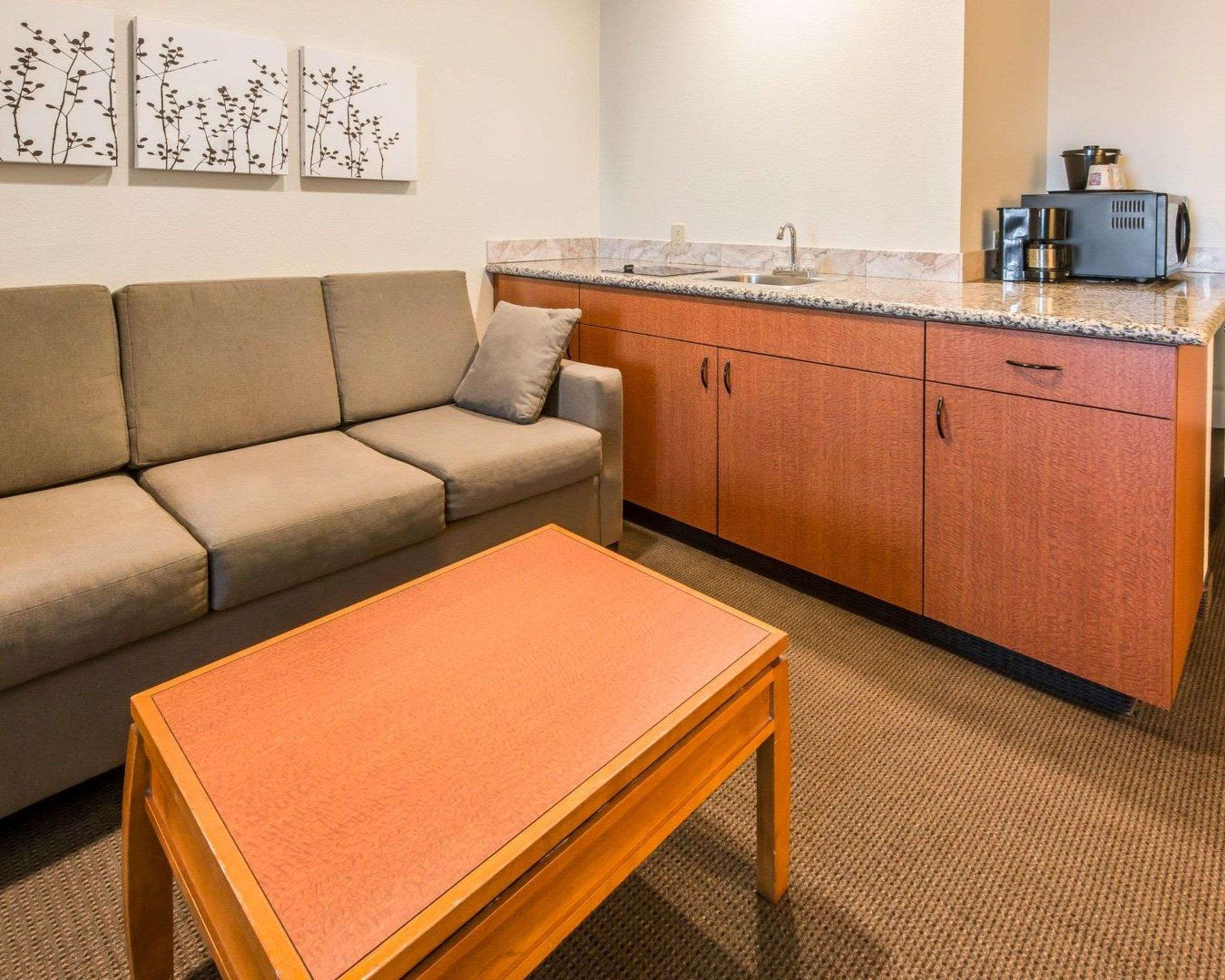 Sleep Inn & Suites Winchester Bagian luar foto