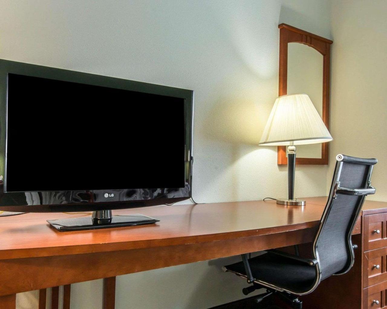 Sleep Inn & Suites Winchester Bagian luar foto